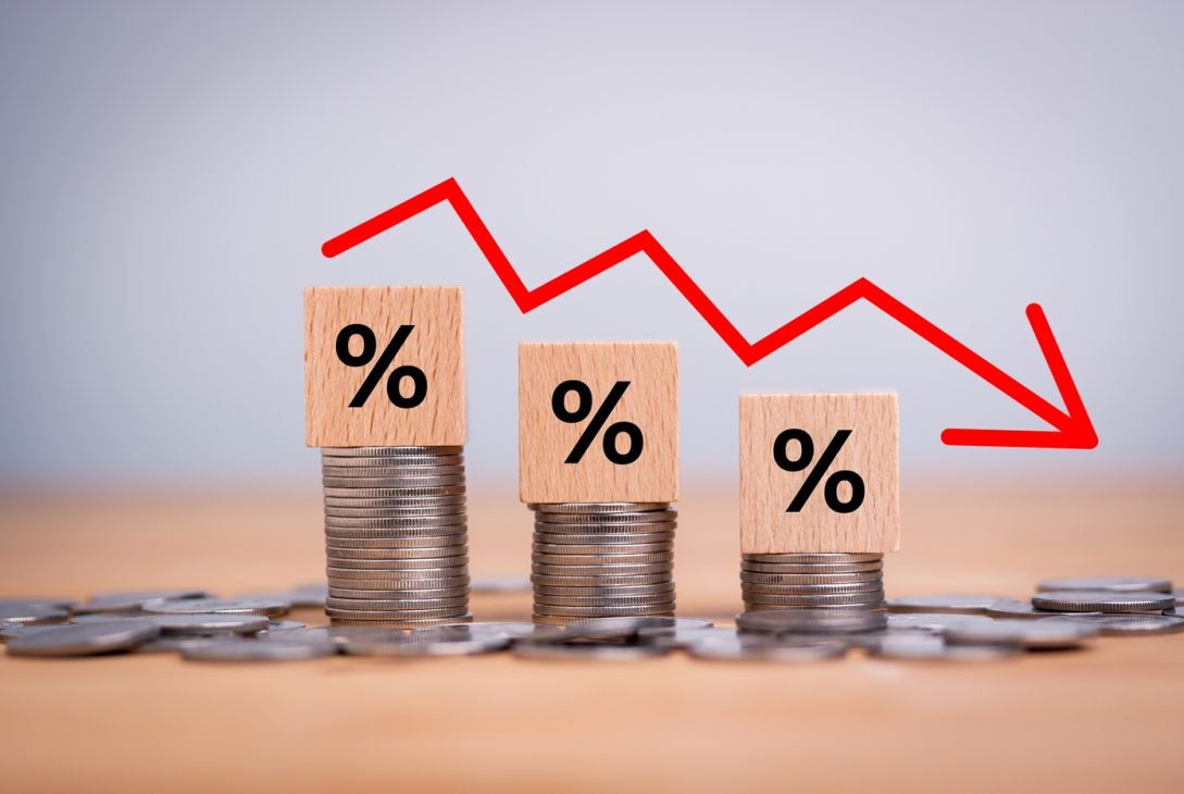 Canadian inflation falls