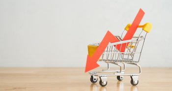 Canadian retail sales fall further