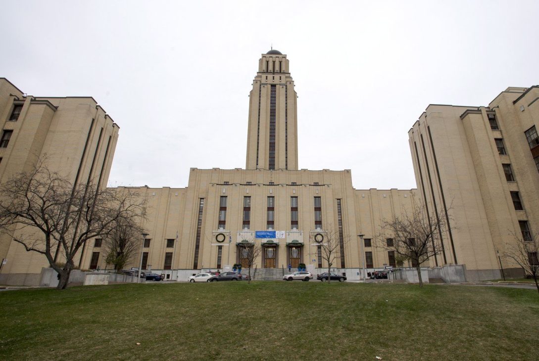 Le campus de l'Université de Montréal est vu le mardi 14 novembre 2017. L'Université de Montréal se tourne désormais vers l'hébergement intergénérationnel, une option appréciée des jeunes, mais plus difficile à implanter auprès des aînés. LA PRESSE CANADIENNE/Ryan Remiorz Le campus de l'Université de Montréal